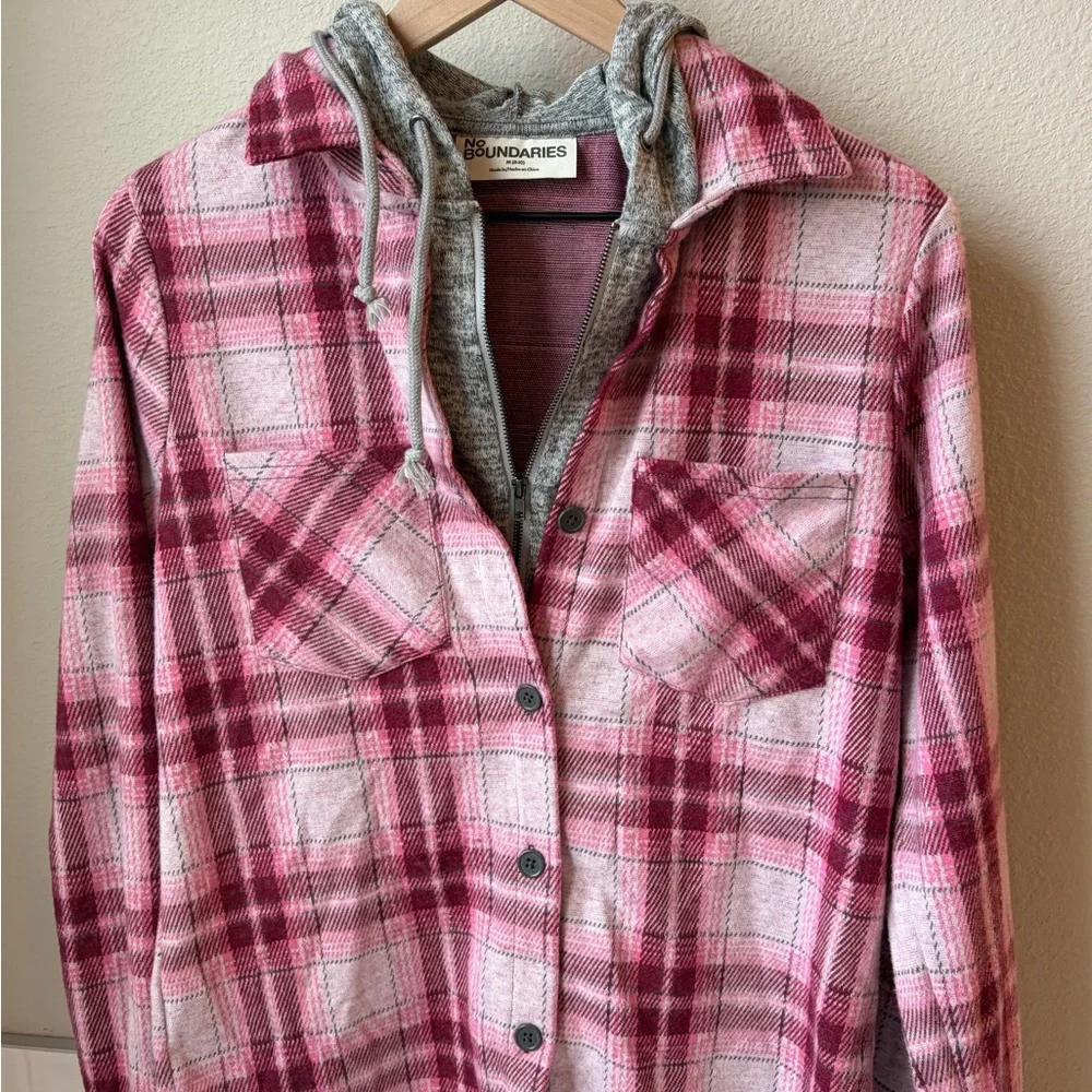 No Boundaries Pink‎ Plaid Jacket - Picture 2 of 4